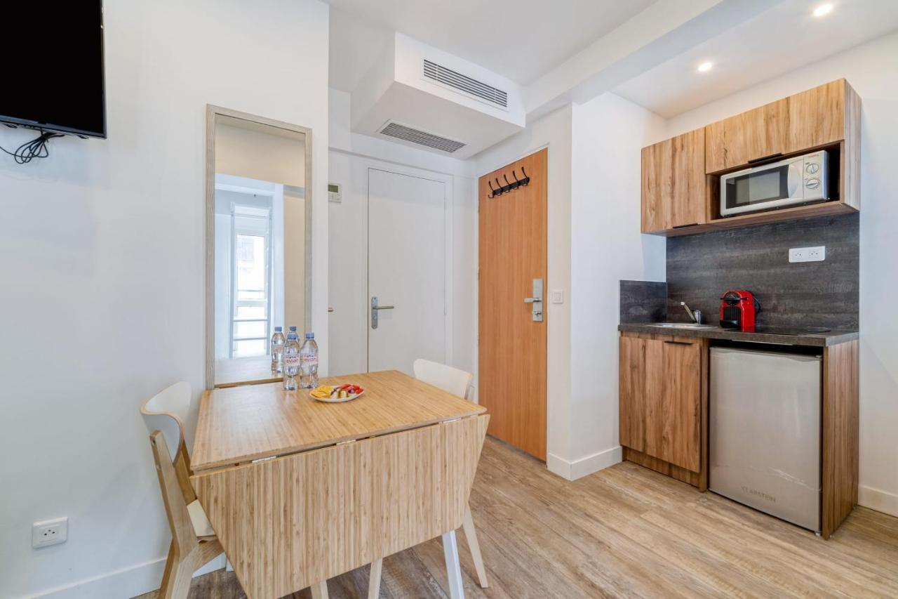 Beautiful Apartement with 2 Bedrooms in Paris centre Buitenkant foto